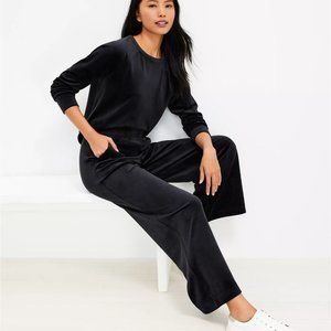 NEW Lou & Grey Velour Matching Set